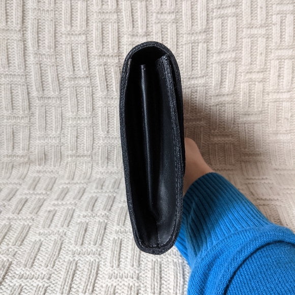 October Jaipur Vegan Leather Clutch - BNWT - Picture 4 of 15